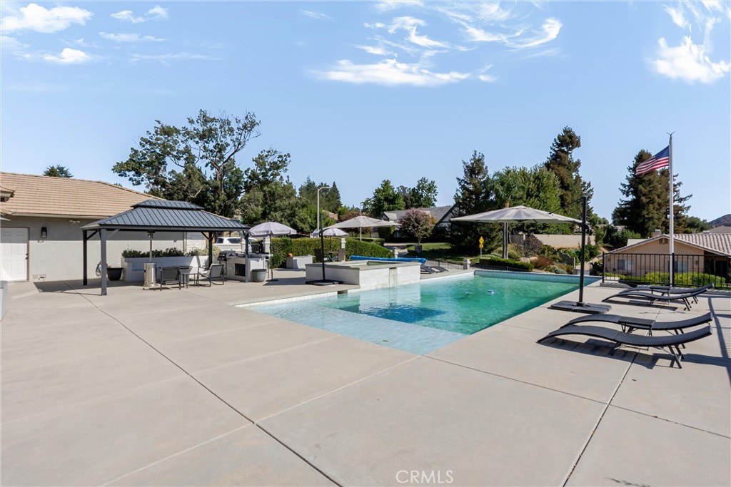 13582 Oak Hill Court Property Photo 34