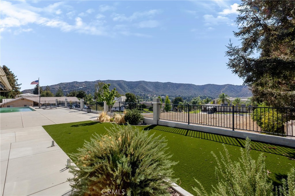 13582 Oak Hill Court Property Photo 36