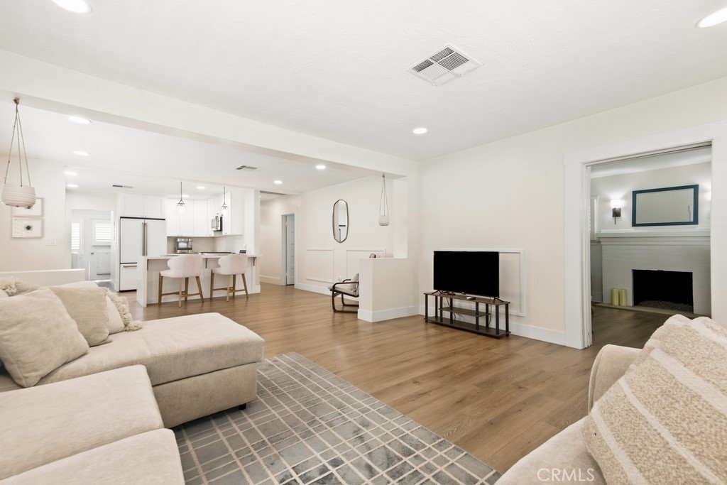 4226 Highland Place Property Photo 6