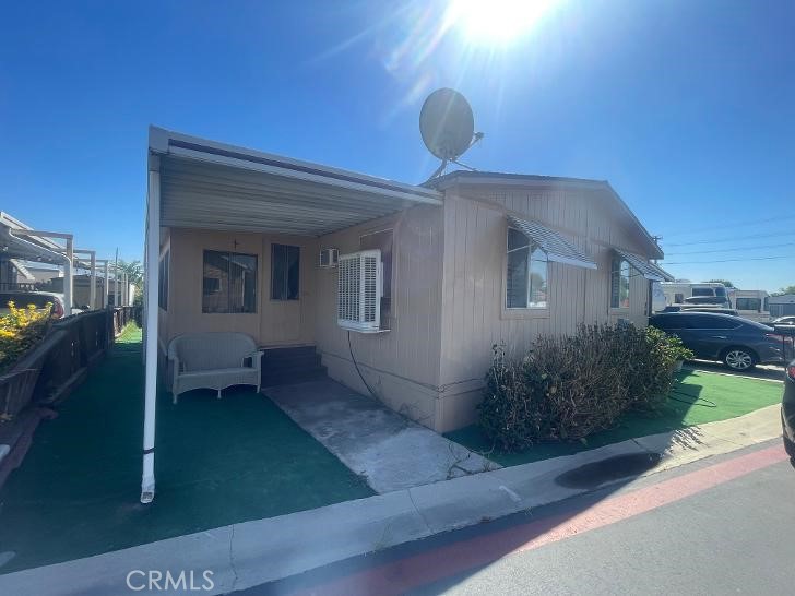 2930 Rialto 58 Property Photo 4