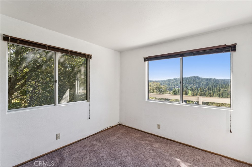 831 Madera Lane Property Photo 10