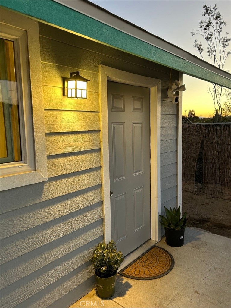 65076 E Broadway Property Photo 7