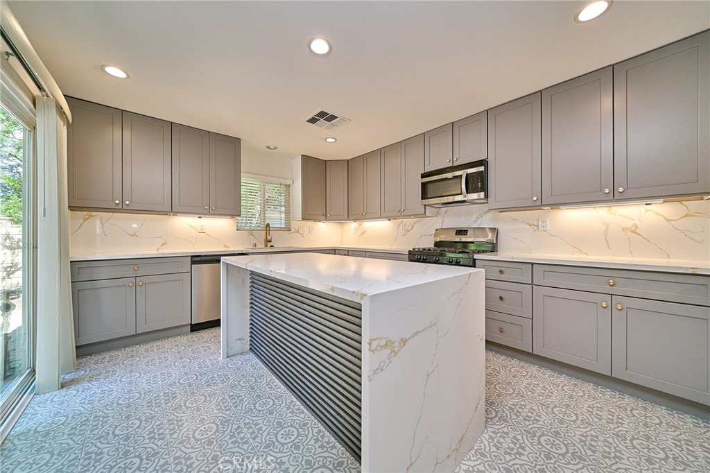 1741 E D Property Photo 1