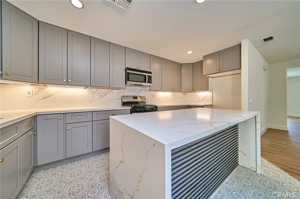 1741 E D Property Photo 2
