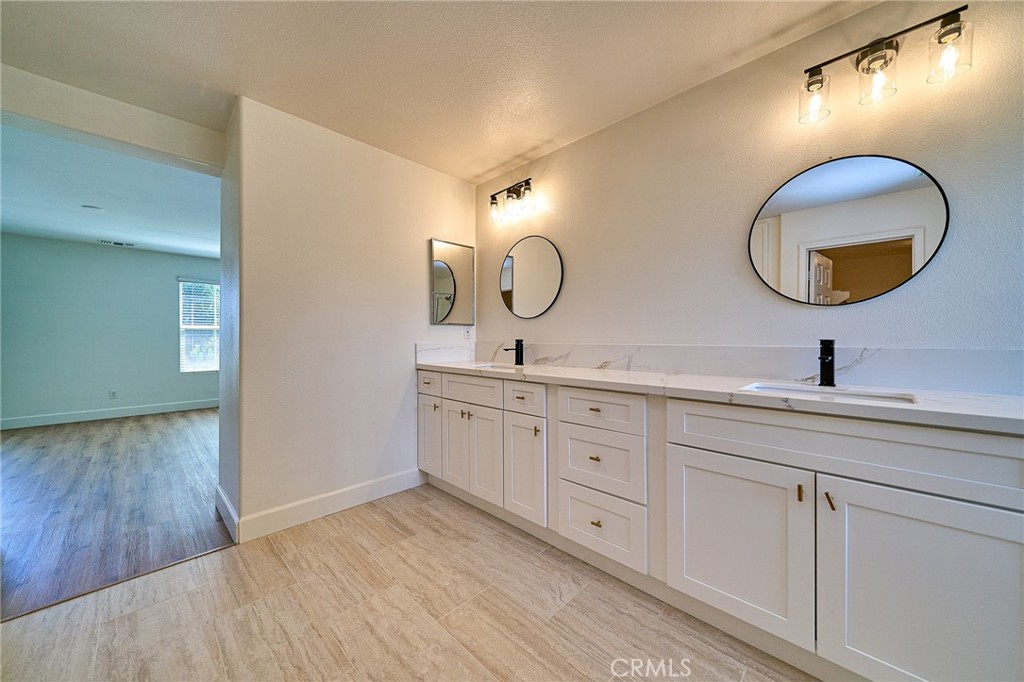 1741 E D Property Photo 13