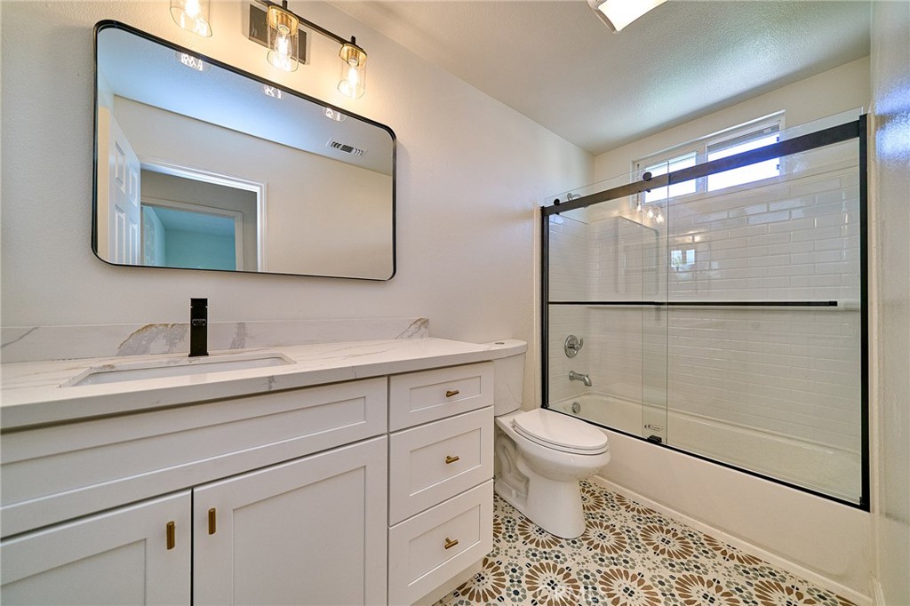 1741 E D Property Photo 17