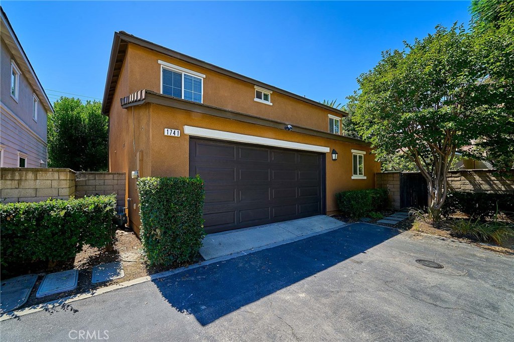 1741 E D Property Photo 32