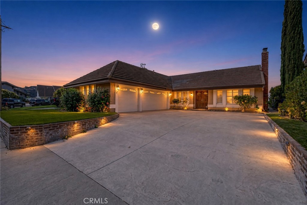 551 S Paseo Lucero Property Photo 1