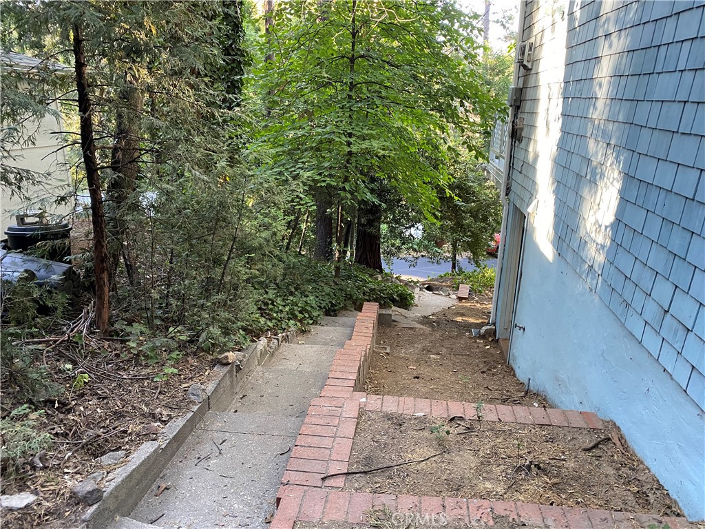 23719 Bowl Road Property Photo 10