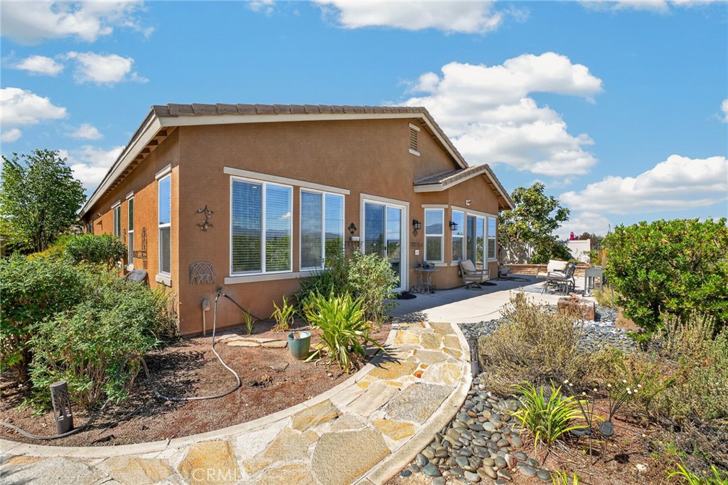 1490 Tinkers Creek Property Photo 39