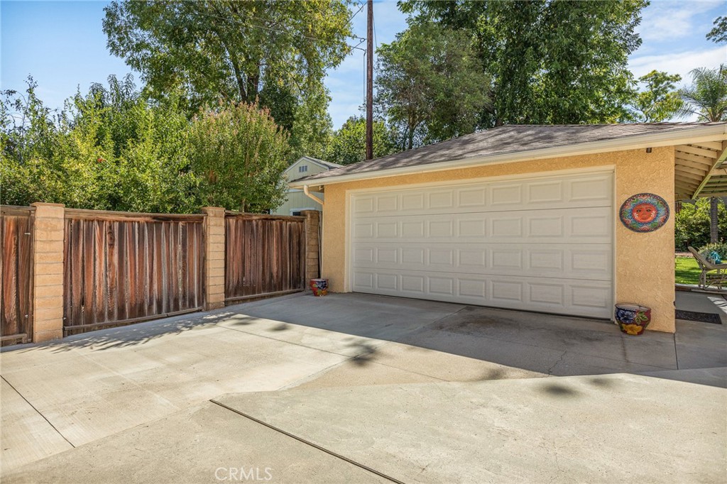 419 Walnut Avenue Property Photo 15