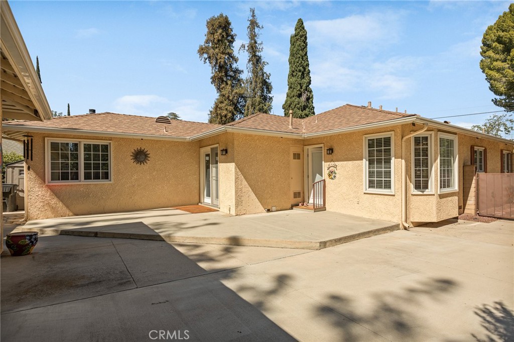 419 Walnut Avenue Property Photo 16