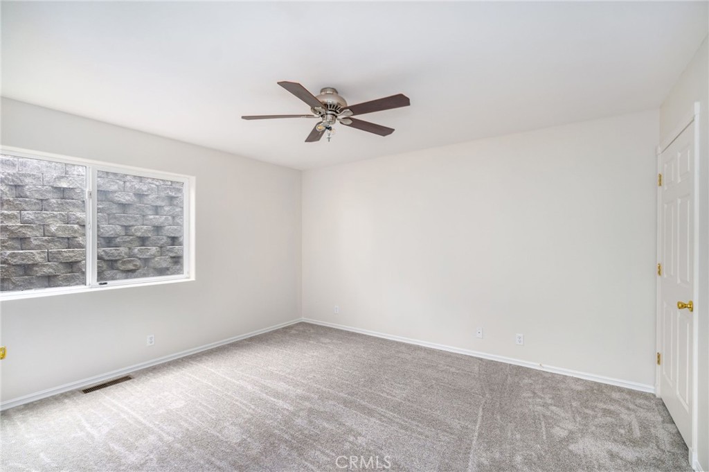 30979 Summit Drive Property Photo 11