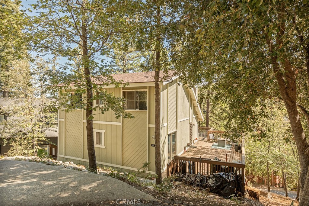 1214 Aleutian Property Photo 2