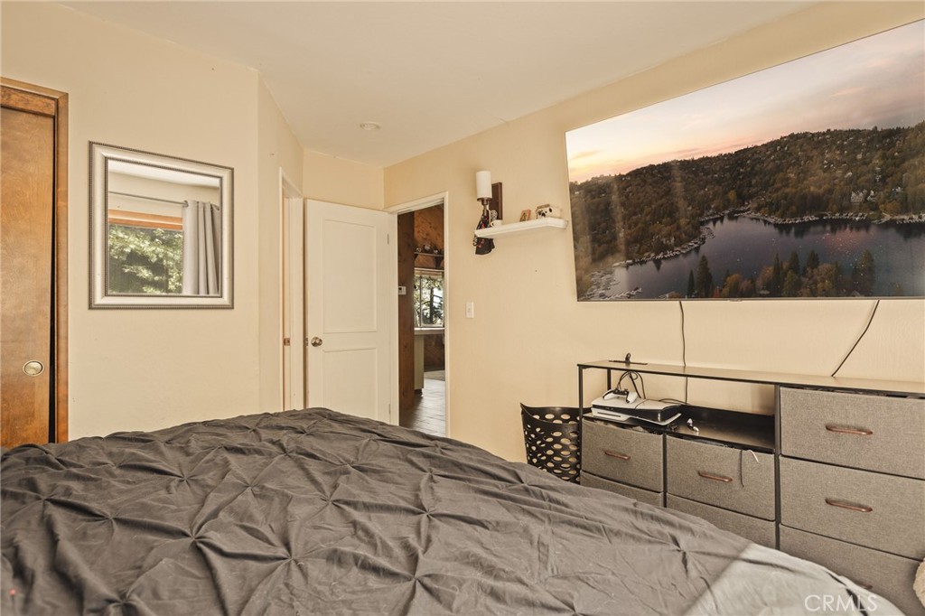 1214 Aleutian Property Photo 21