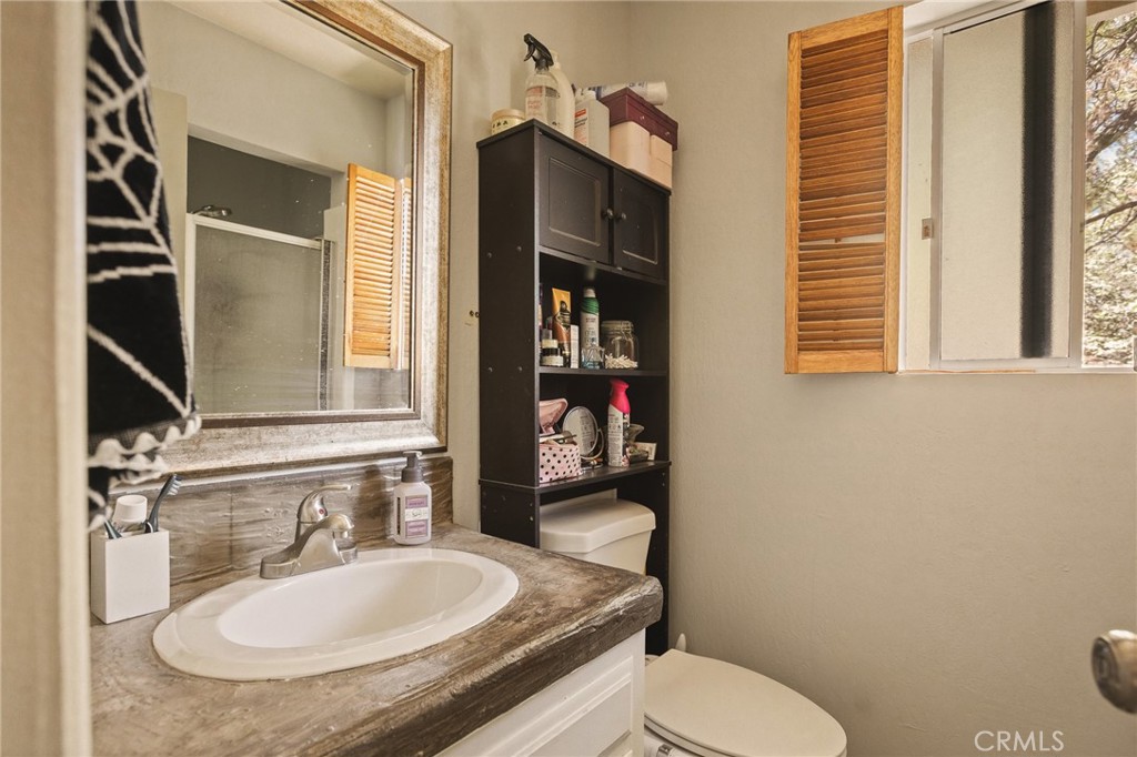 1214 Aleutian Property Photo 24