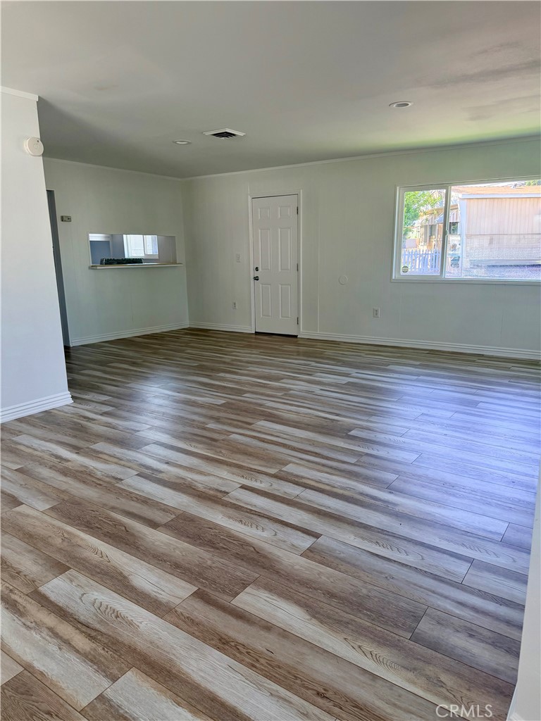 2075 Rialto Ave 72 Property Photo 1