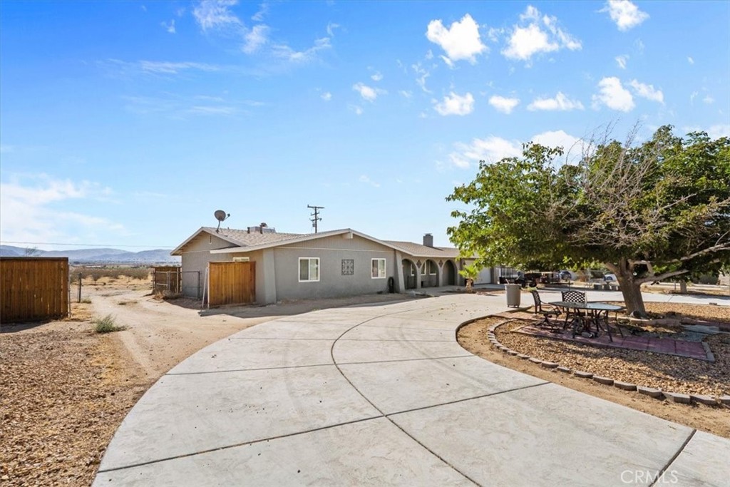 16375 Sago Road Property Photo 1
