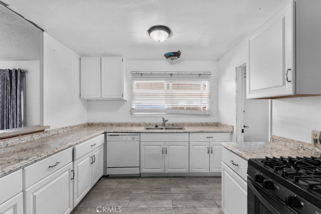 16375 Sago Road Property Photo 8