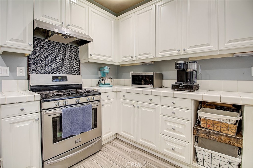 9789 Winterberry Drive Property Photo 18