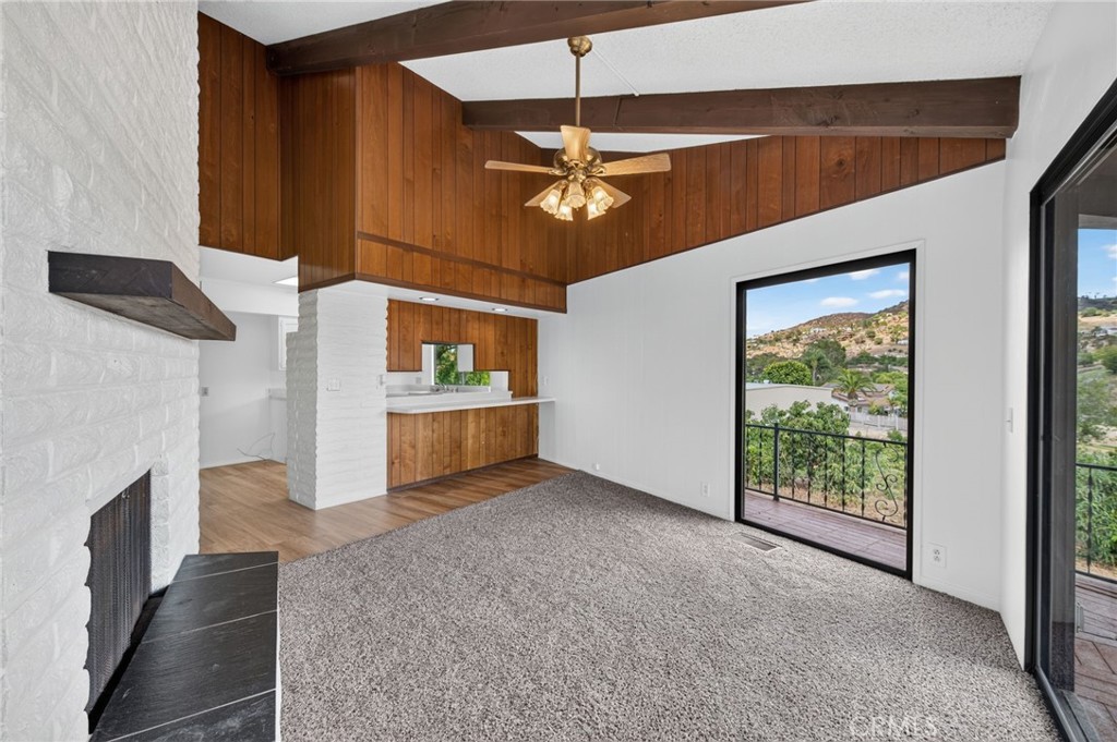 2801 E Mission Road Property Photo 12