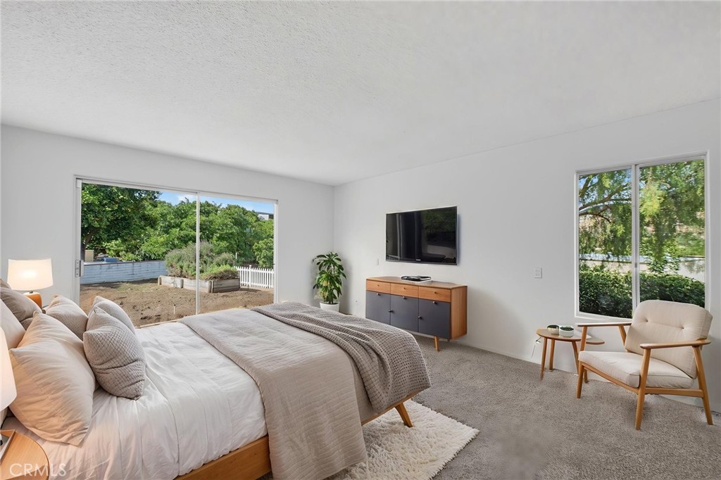 2801 E Mission Road Property Photo 21