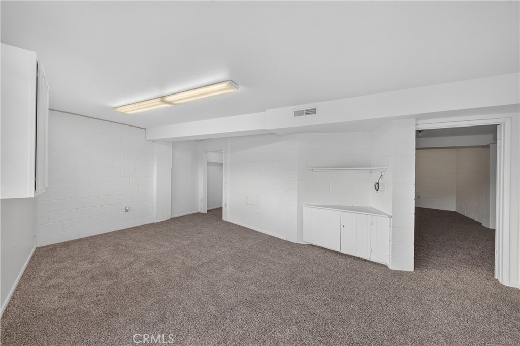 2801 E Mission Road Property Photo 39