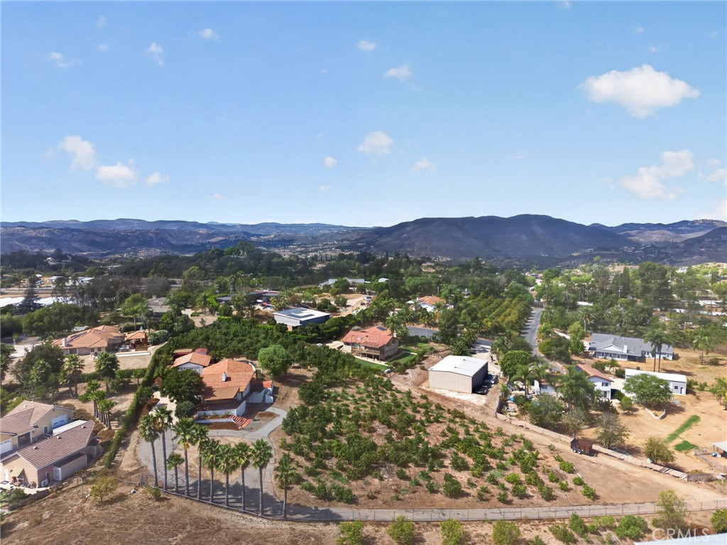 2801 E Mission Road Property Photo 56