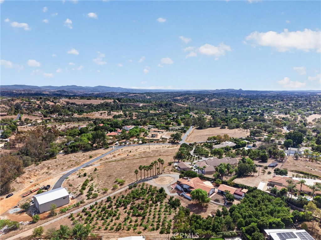 2801 E Mission Road Property Photo 58