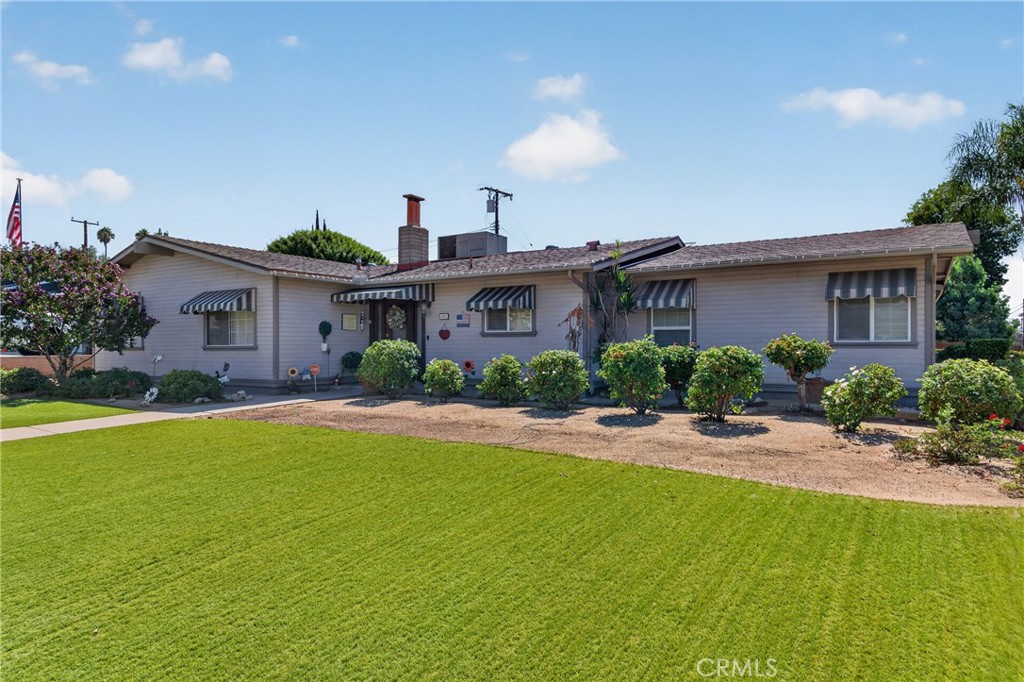 402 S San Mateo Street Property Photo 1