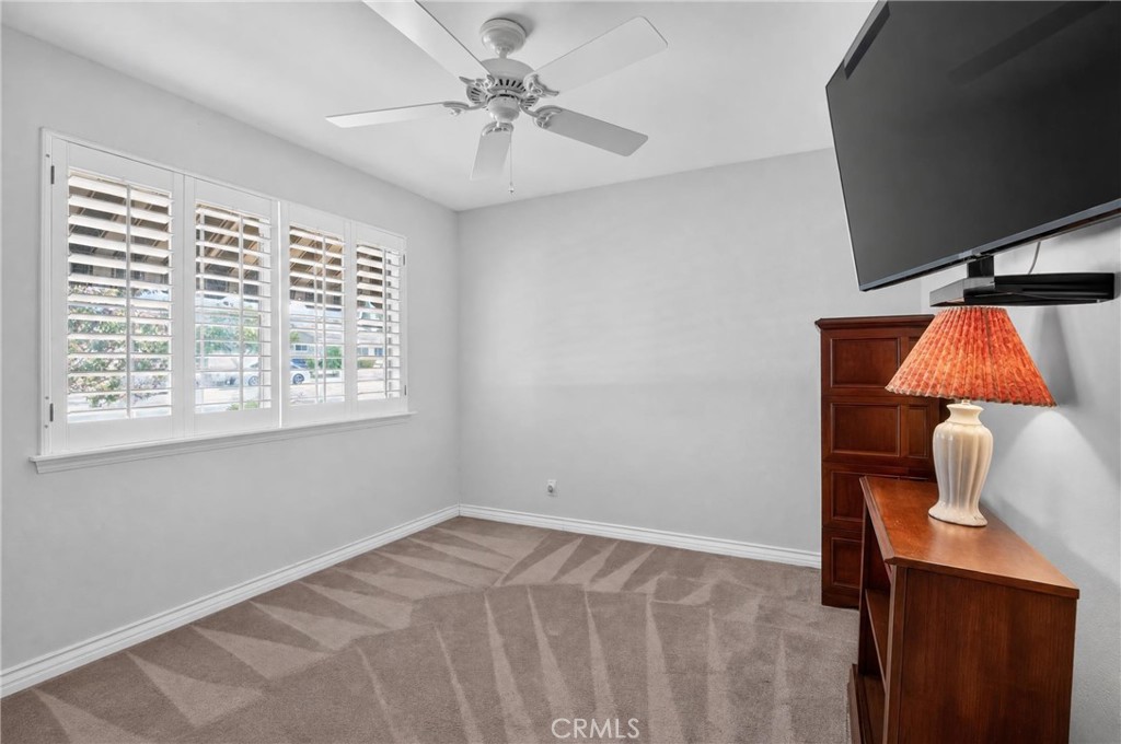 402 S San Mateo Street Property Photo 20