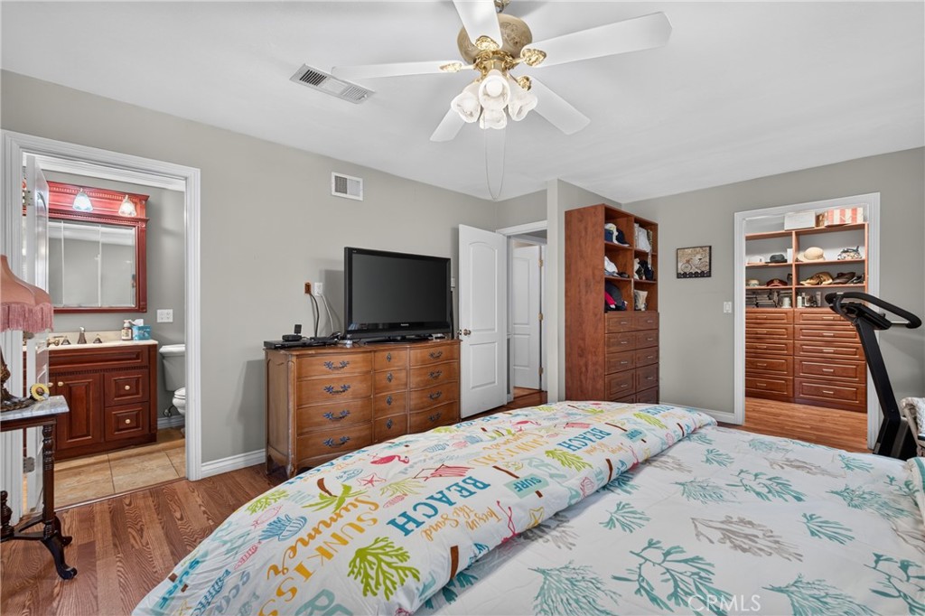 402 S San Mateo Street Property Photo 21