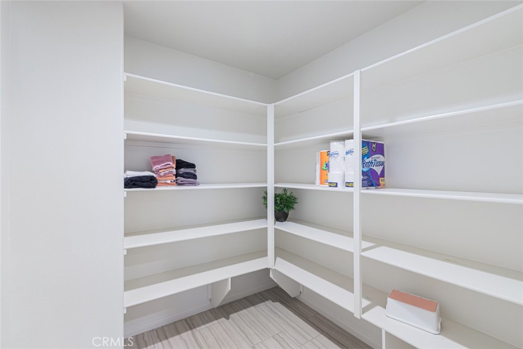 29108 Basswood Property Photo 23