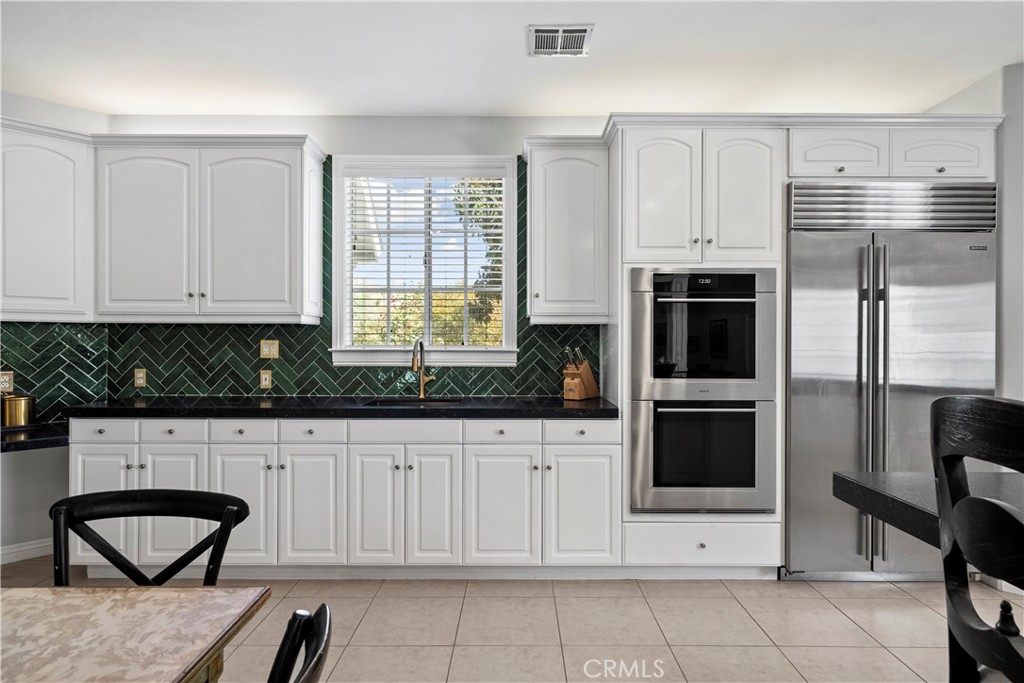 26983 Pilgrim Road Property Photo 13