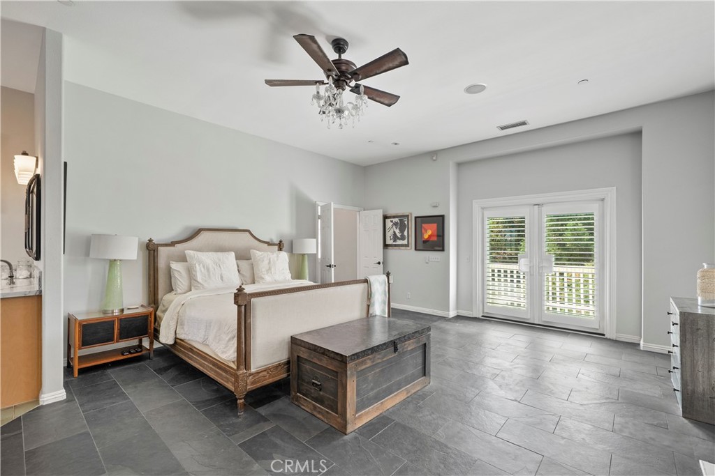 26983 Pilgrim Road Property Photo 22