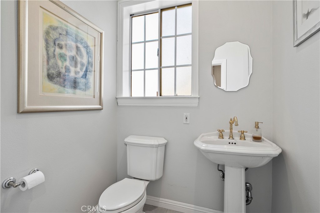 26983 Pilgrim Road Property Photo 40