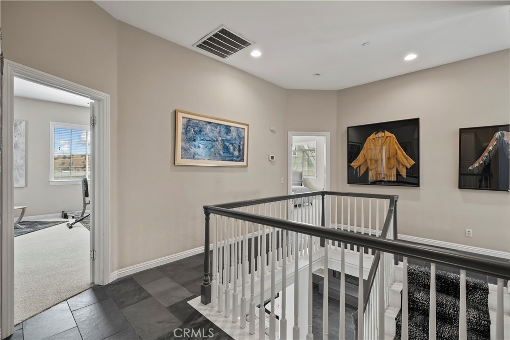 26983 Pilgrim Road Property Photo 44