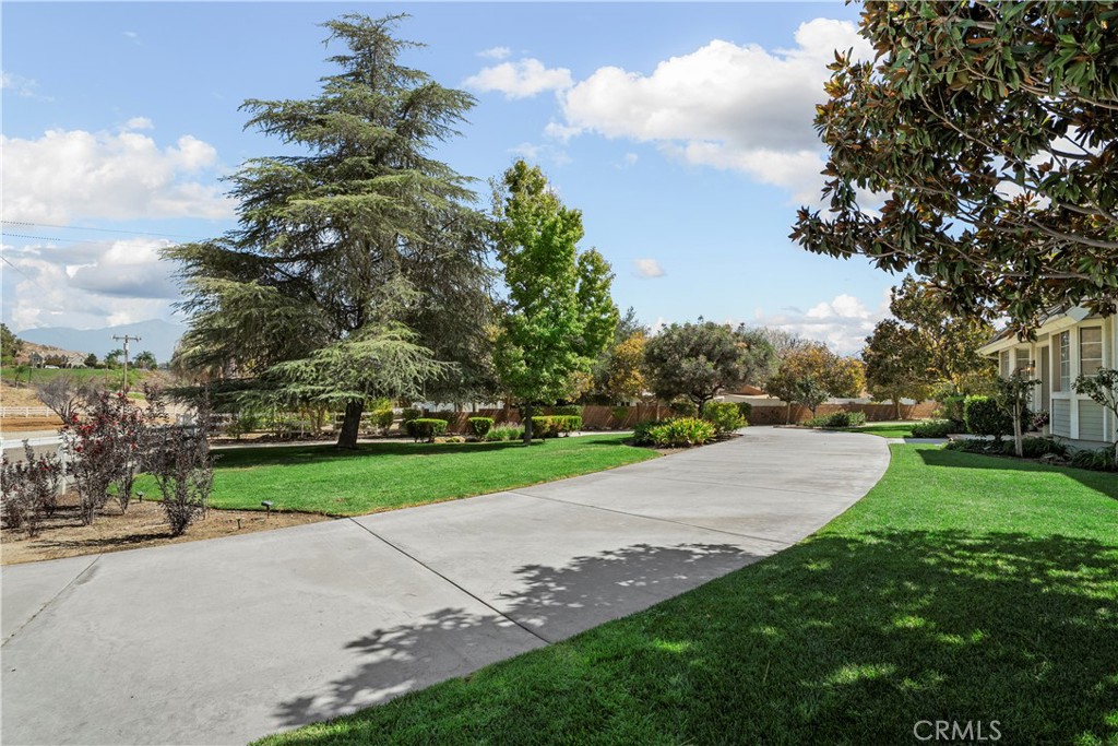 26983 Pilgrim Road Property Photo 64