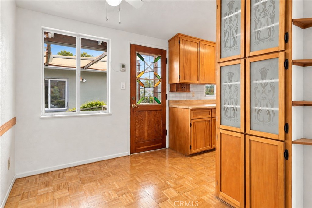 2067 Capri Avenue Property Photo 10