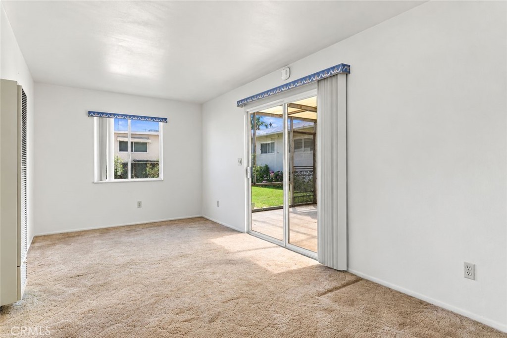 2067 Capri Avenue Property Photo 15