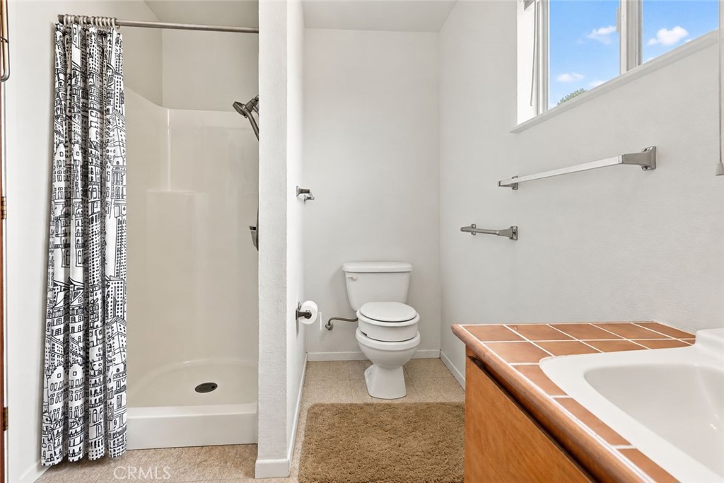 2067 Capri Avenue Property Photo 22