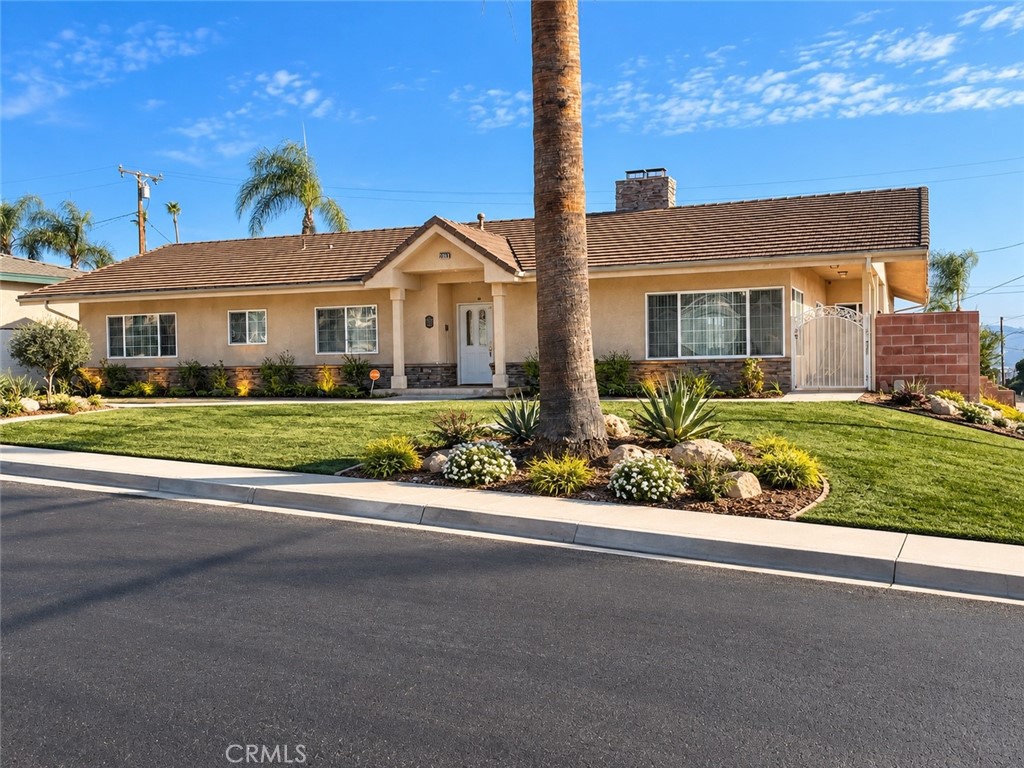 25701 Alto Property Photo 3