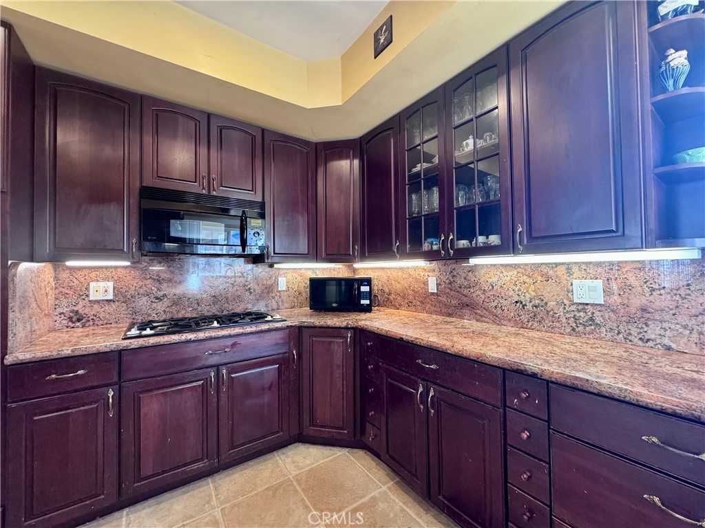 25701 Alto Property Photo 16