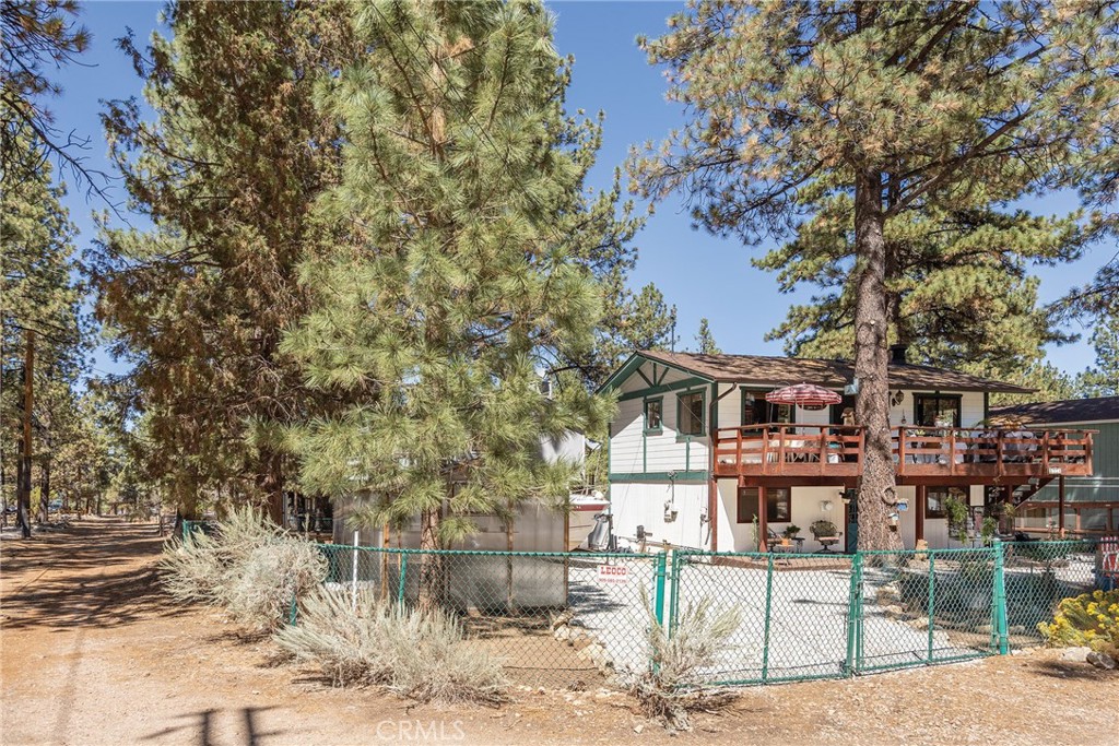 1971 Fern Property Photo 47