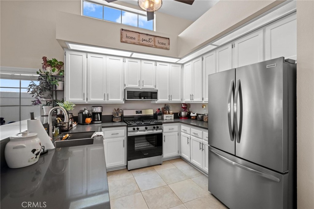 10960 Larkspur Property Photo 10