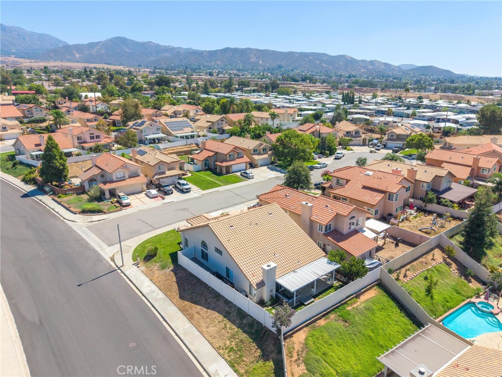 10960 Larkspur Property Photo 34
