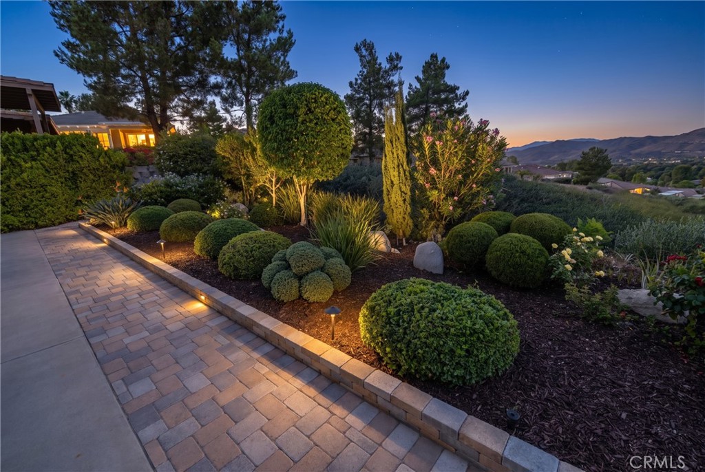 24722 Gleneagles Property Photo 4