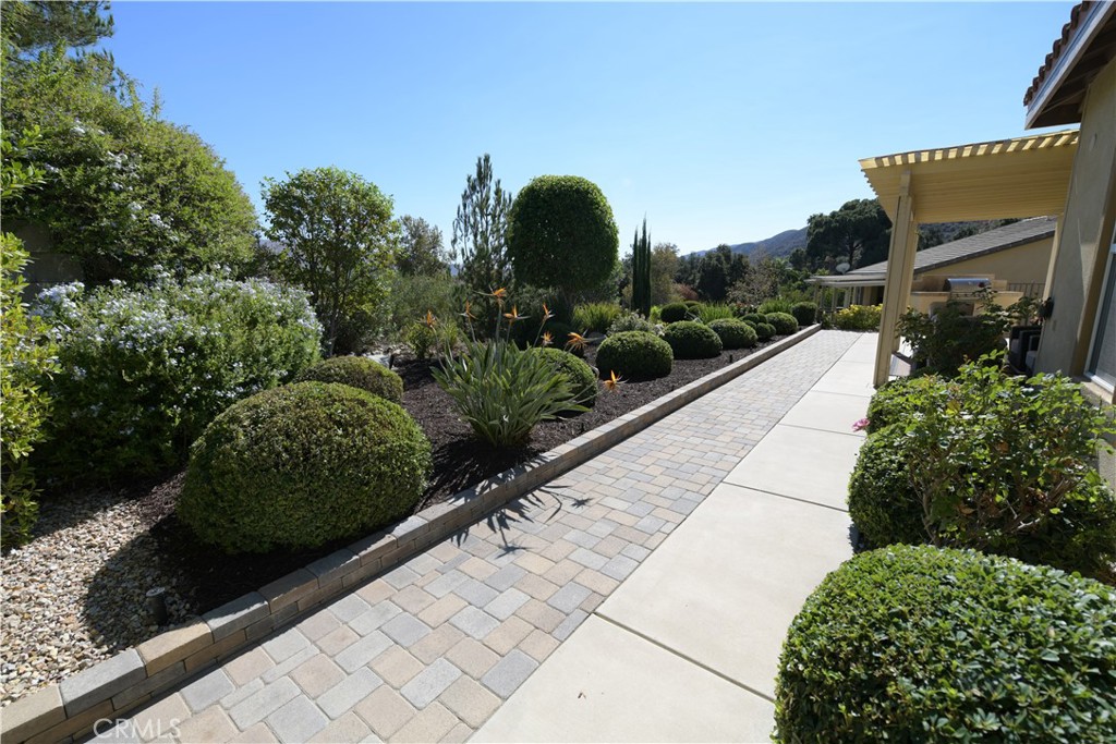 24722 Gleneagles Property Photo 32