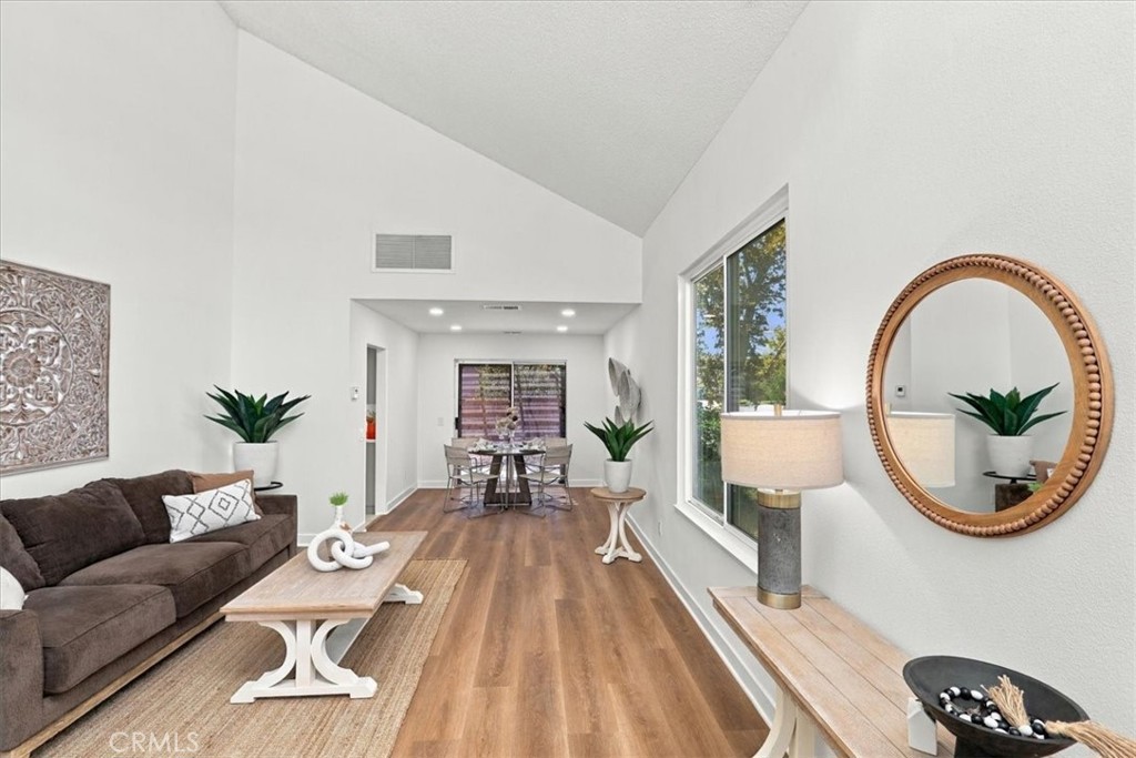 1258 Sherry Property Photo 7