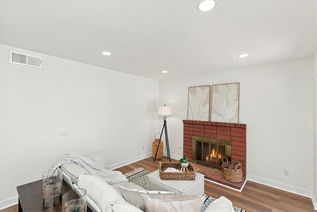 1258 Sherry Property Photo 17